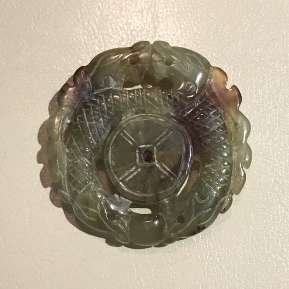 Vintage Hand Carved Jade Soapstone Chinese Dragon Pendant - Picture 1 of 5